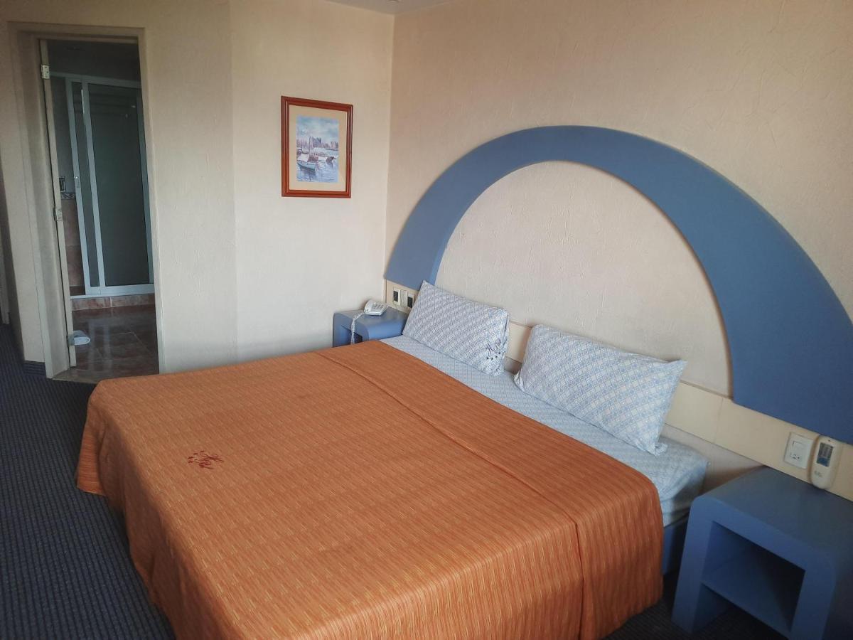 Hotel Pal - Mexico City, Mexico City